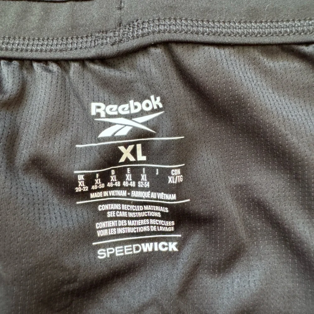 Reebok Run Essentials 3´´ Women’s Xl Pink Black Athletic Gym Shorts with Pocket